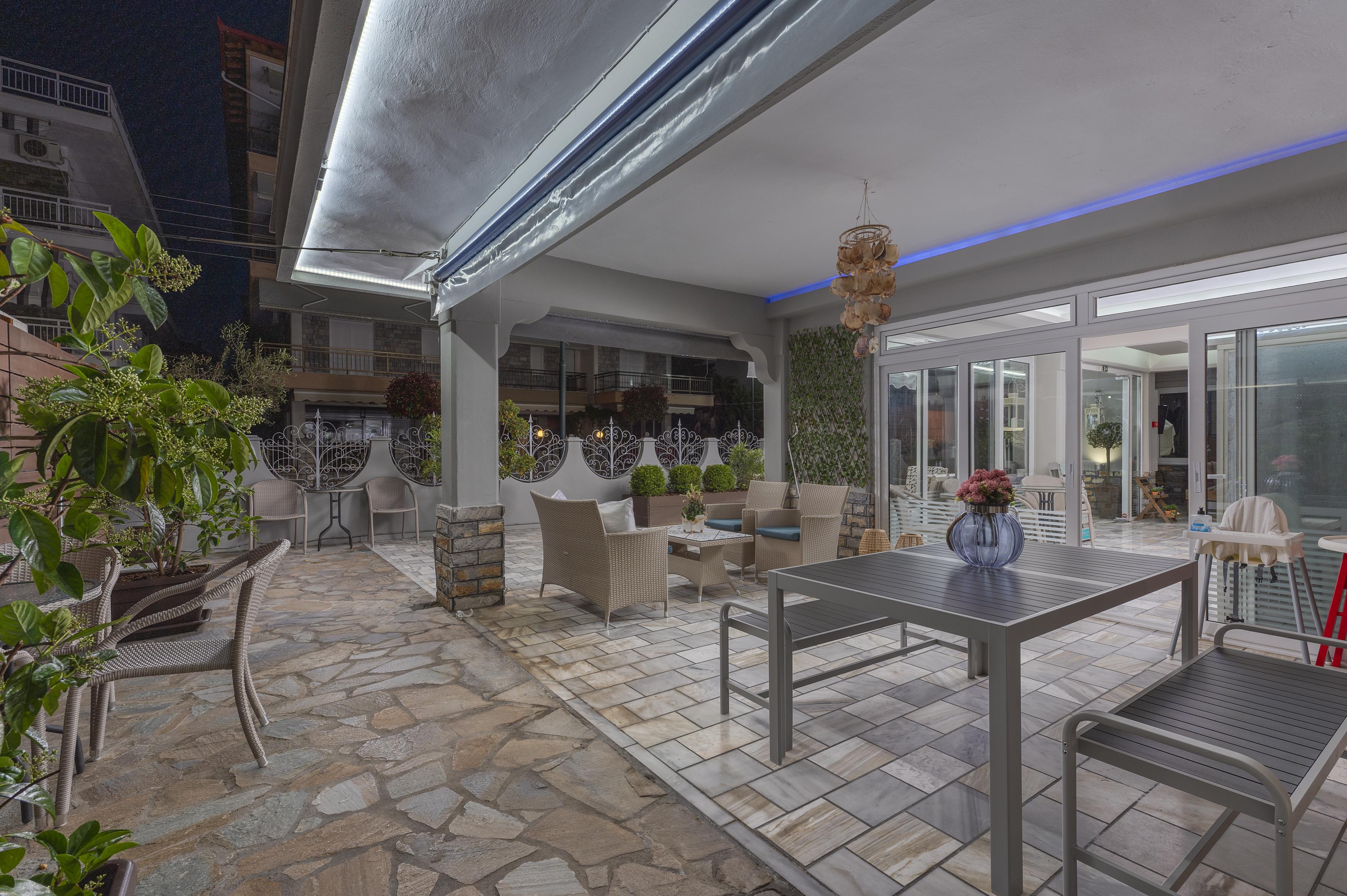 Ouzas luxury Hotel Olympiakí Aktí Exterior foto